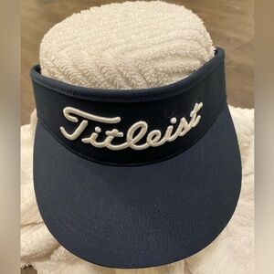 Titleist Pro V1 Dark Blue Visor
